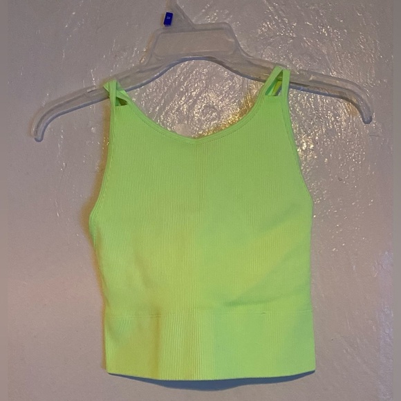 Gills Hicks Crop Top - Picture 1 of 2